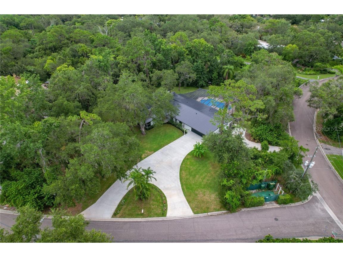 1870 Oak Creek Drive Dunedin FL 34698 TB8407981 image1