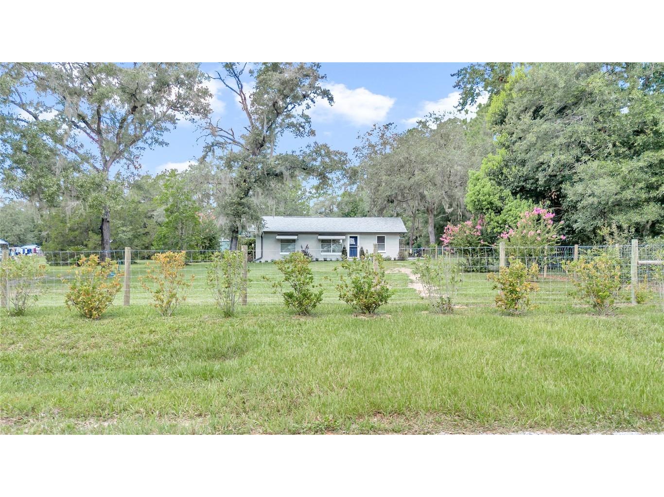 1870 SW Valencia Heights Avenue Dunnellon FL 34431 - LAKE BONABLE TIGER LAKE OM681931 image1