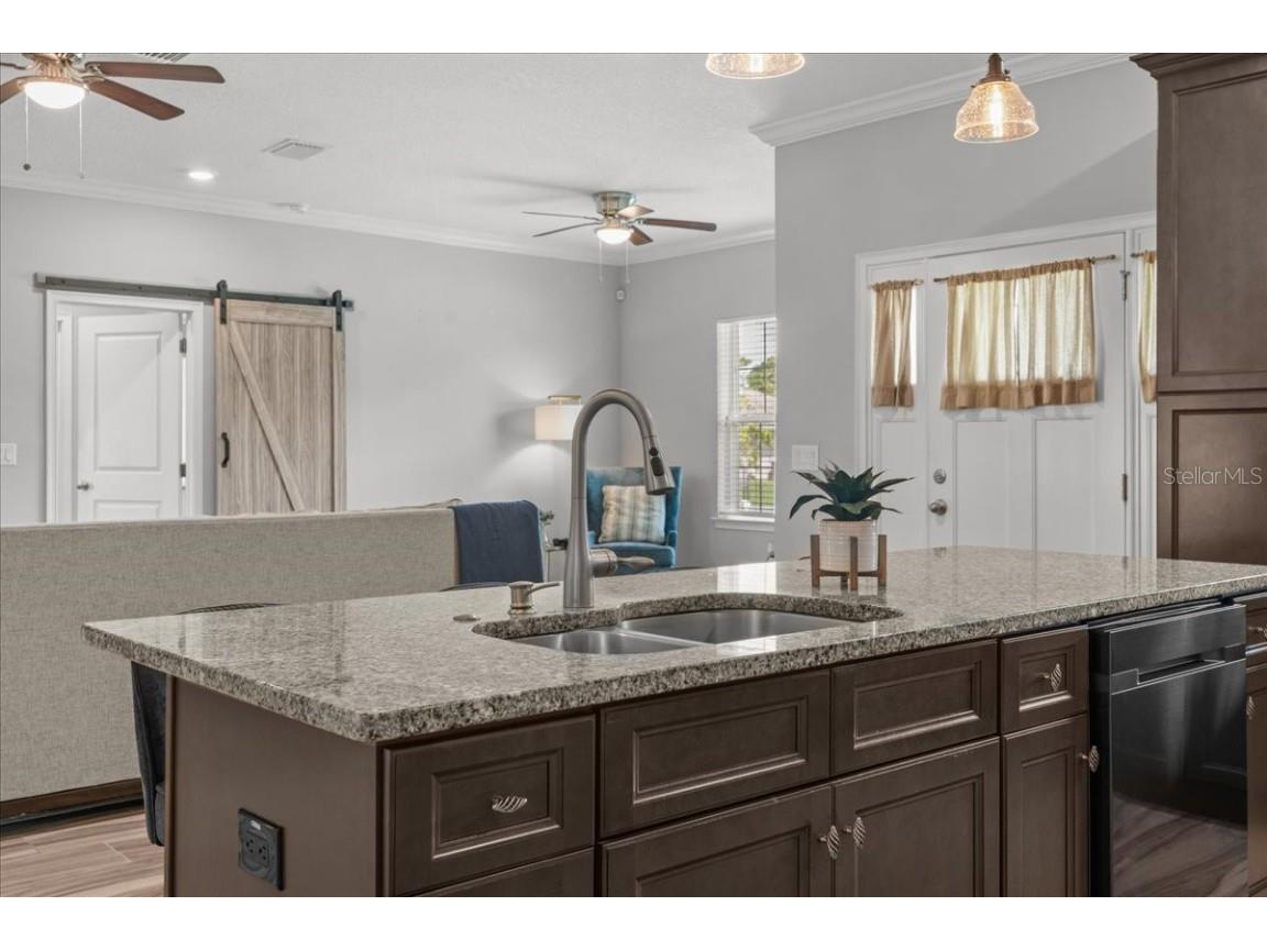 18704 Northcliff Street Orlando FL 32833 O6328564 image18