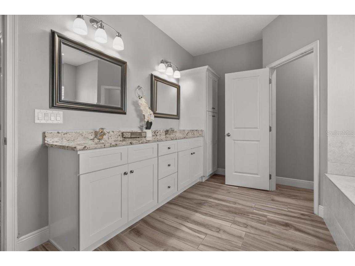 18704 Northcliff Street Orlando FL 32833 O6328564 image23