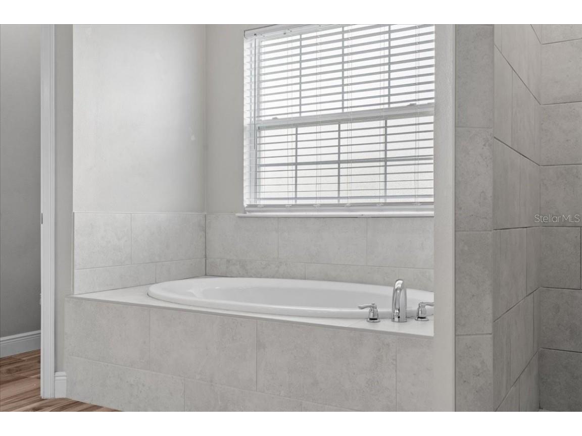 18704 Northcliff Street Orlando FL 32833 O6328564 image25