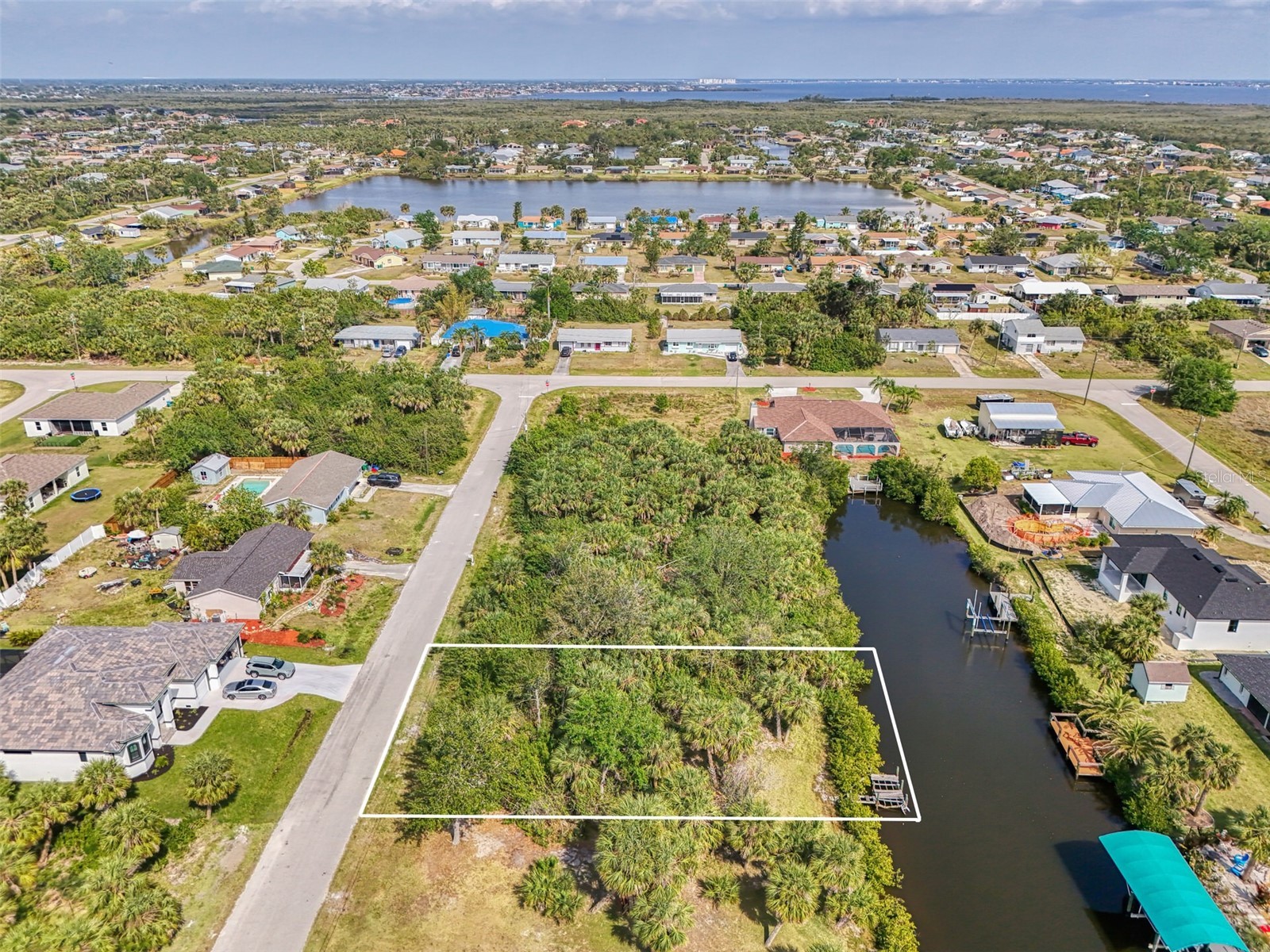 18706 Fort Smith Circle Port Charlotte FL 33948 - KERRVILLE WATERWAY C7520207 image4