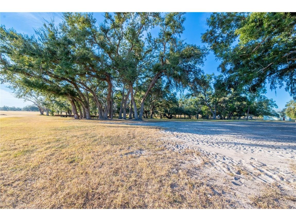 18708 County Road 250 Live Oak FL 32060 GC535607 image95
