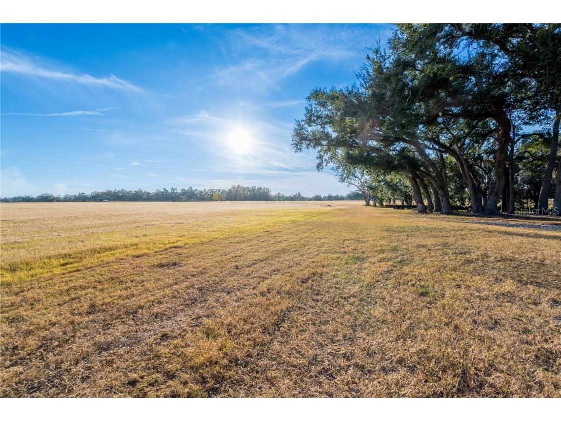 18708 County Road 250 Live Oak FL 32060 GC535607 image96