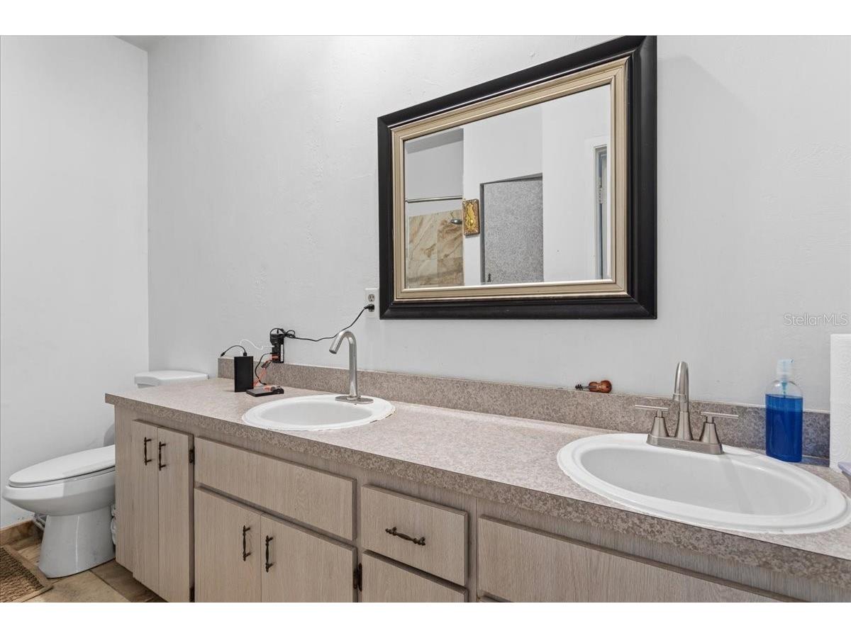 18708 NW 242nd Street High Springs FL 32643 GC538630 image25