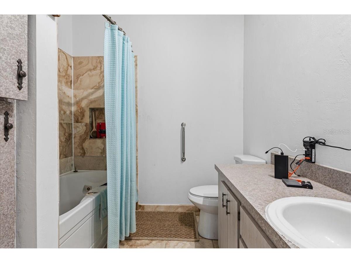 18708 NW 242nd Street High Springs FL 32643 GC538630 image26