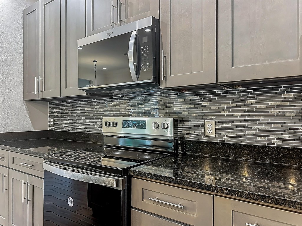 18708 Reynolds Parkway Orlando FL 32833 O6364690 image18