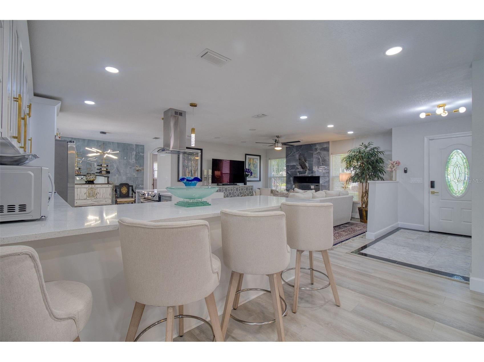 1871 Del Robles Terrace Clearwater FL 33764 TB8494387 image15
