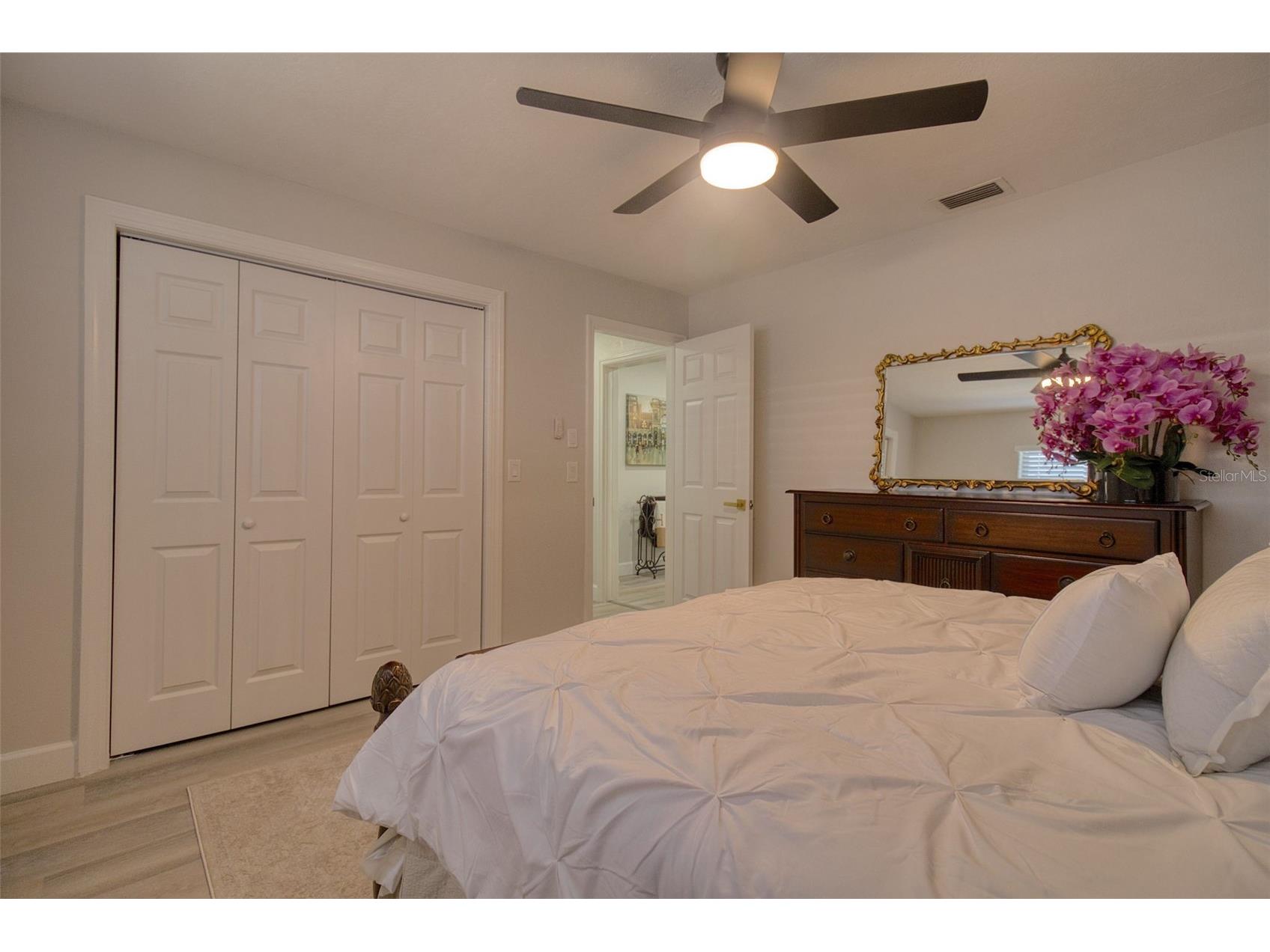 1871 Del Robles Terrace Clearwater FL 33764 TB8494387 image28