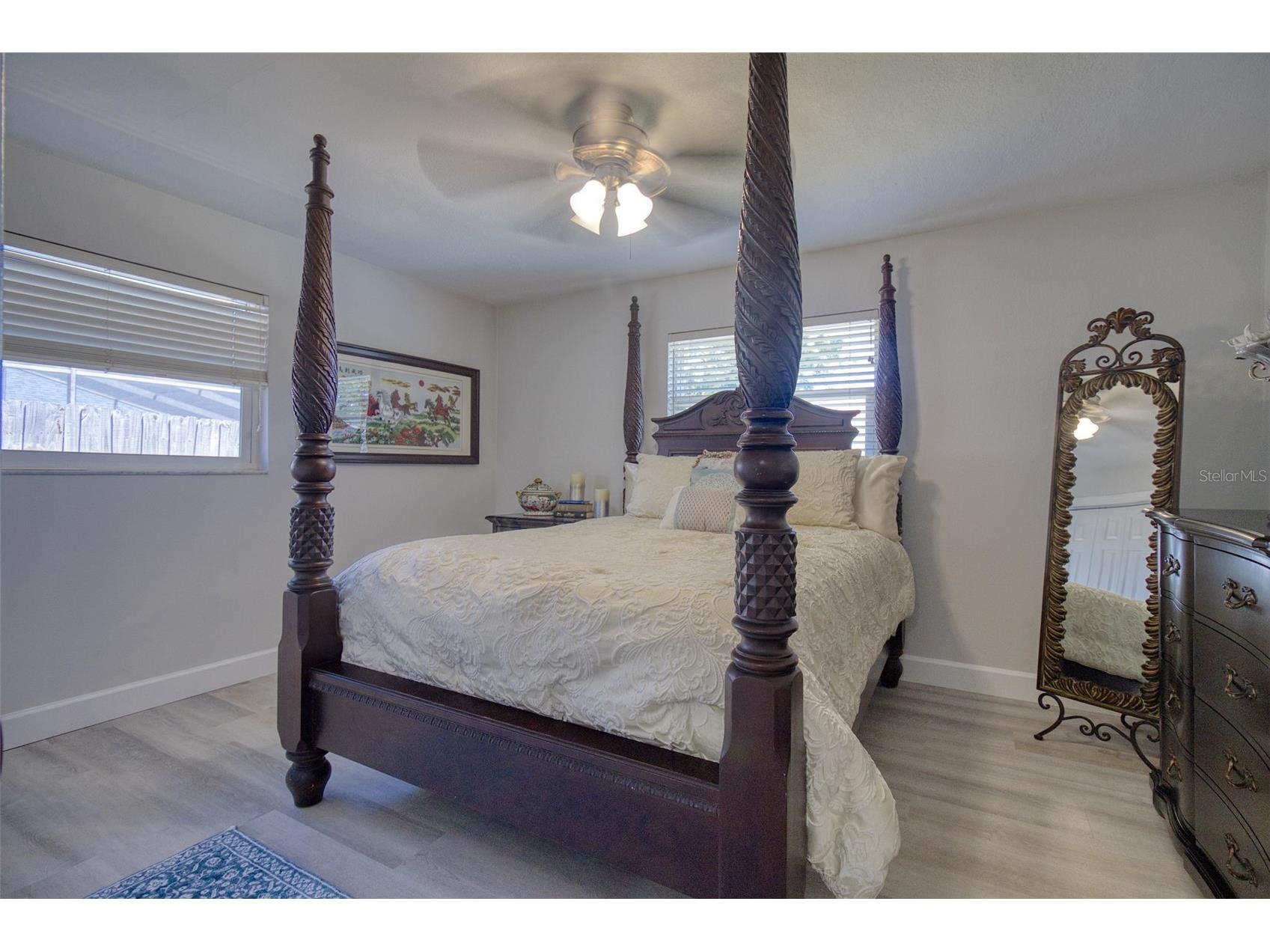 1871 Del Robles Terrace Clearwater FL 33764 TB8494387 image30