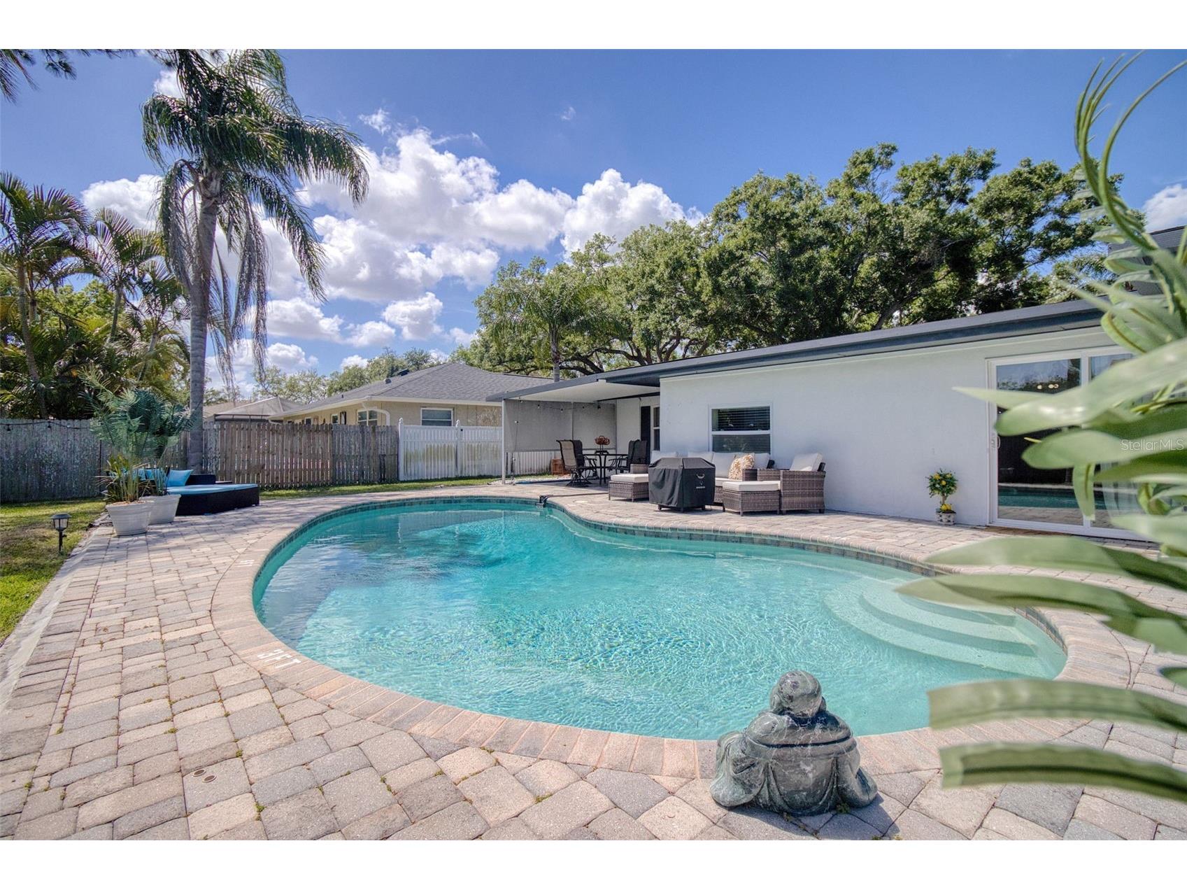 1871 Del Robles Terrace Clearwater FL 33764 TB8494387 image41