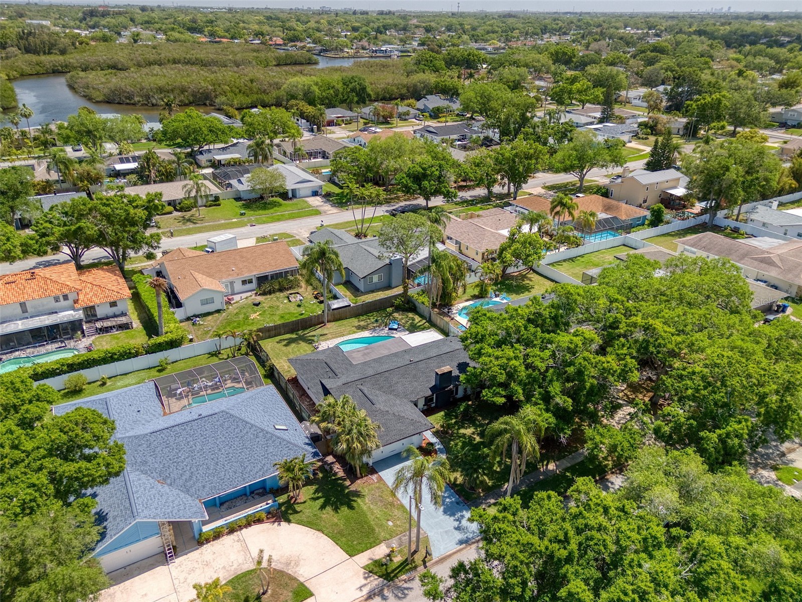 1871 Del Robles Terrace Clearwater FL 33764 TB8494387 image46