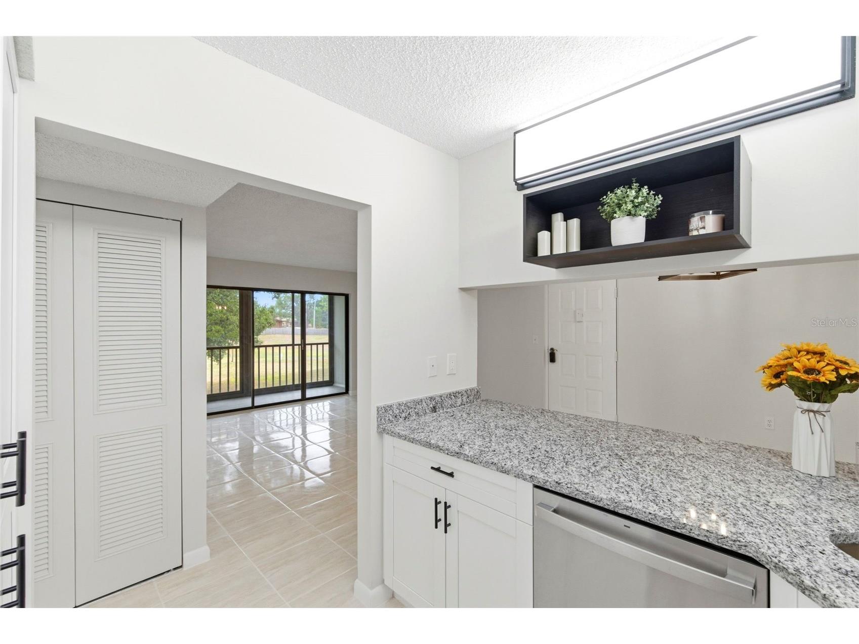 1871 Pine Ridge Way W #B2 Palm Harbor FL 34684 TB8503302 image23