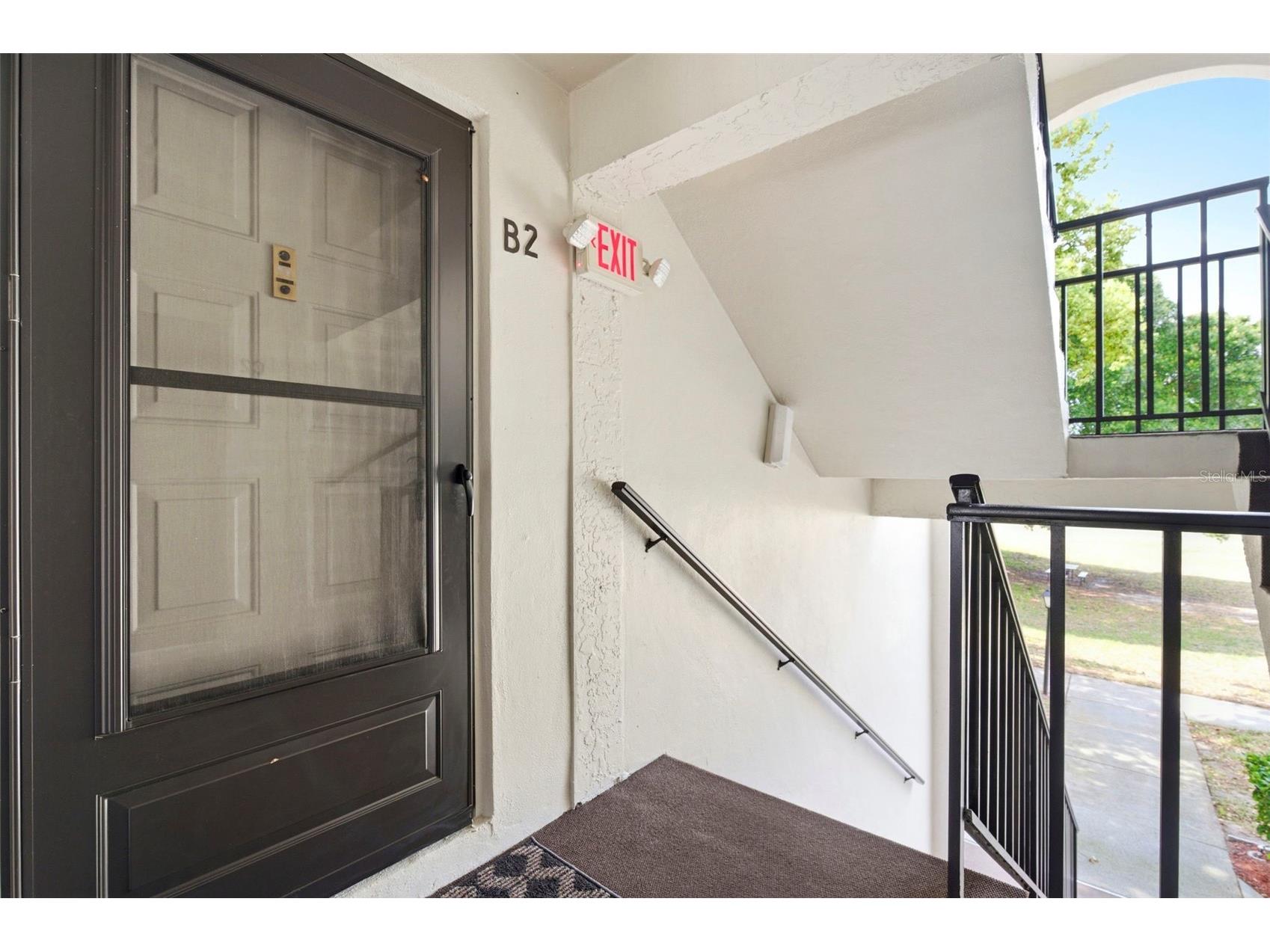 1871 Pine Ridge Way W #B2 Palm Harbor FL 34684 TB8503302 image9