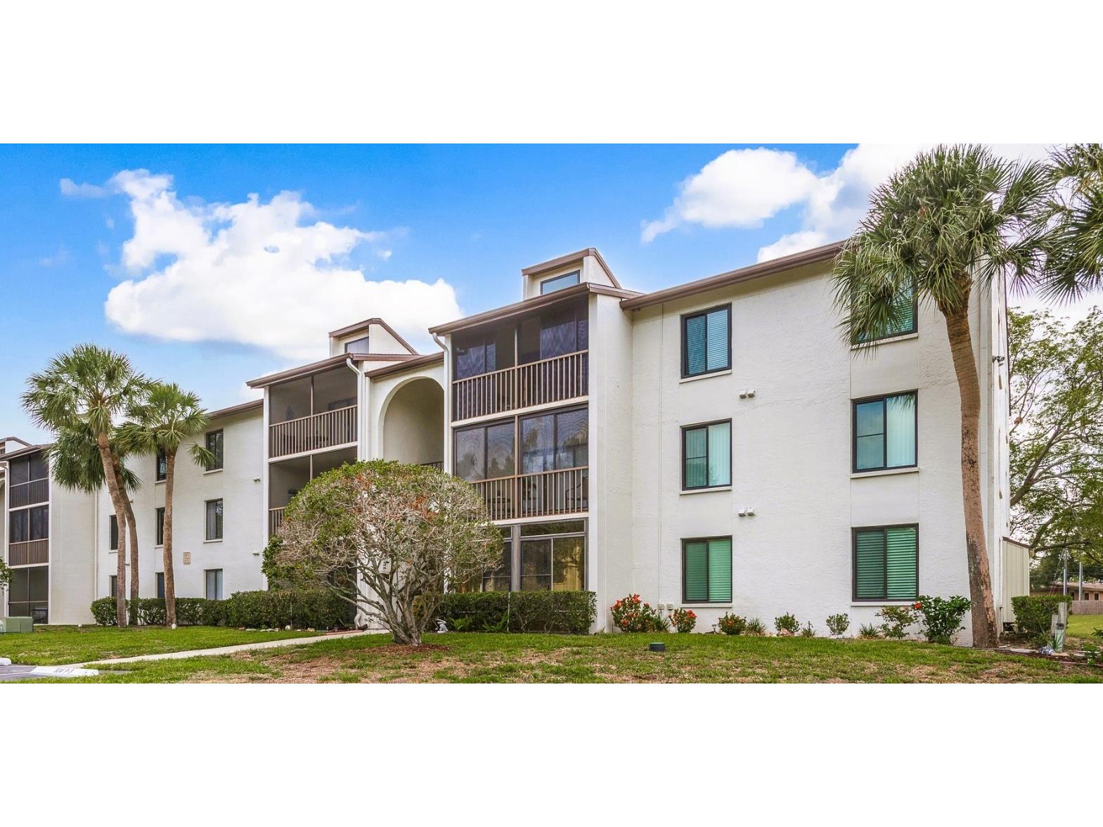 1871 Pine Ridge Way W #F2 Palm Harbor FL 34684 U8203043 image1