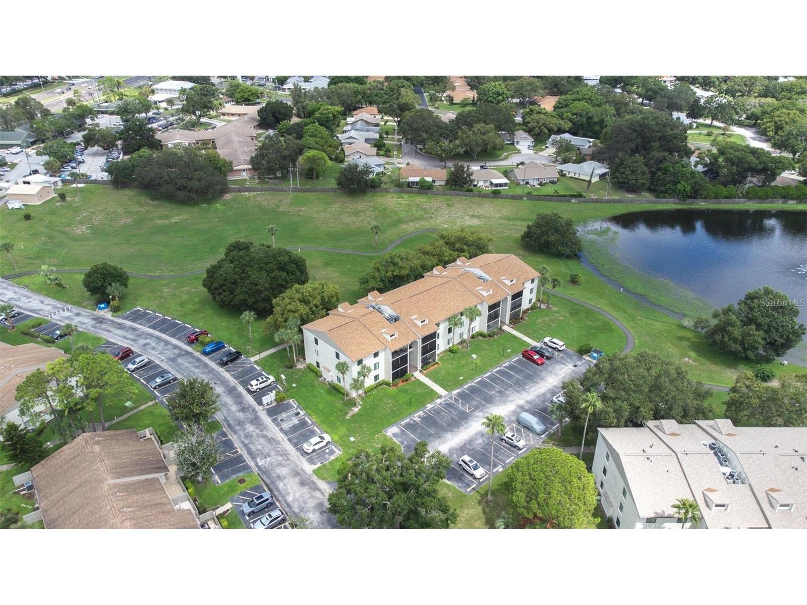 1871 Pine Ridge Way W #H3 Palm Harbor FL 34684 TB8468289 image30