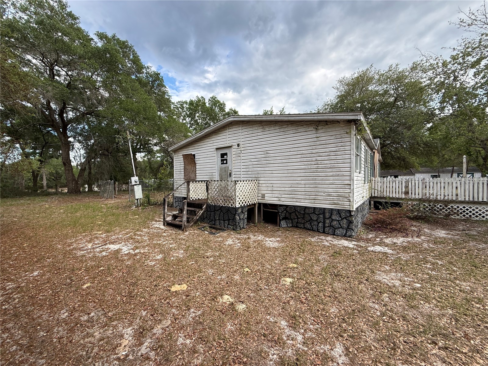 18710 SE 61st Street Road Ocklawaha FL 32179 OM723784 image6