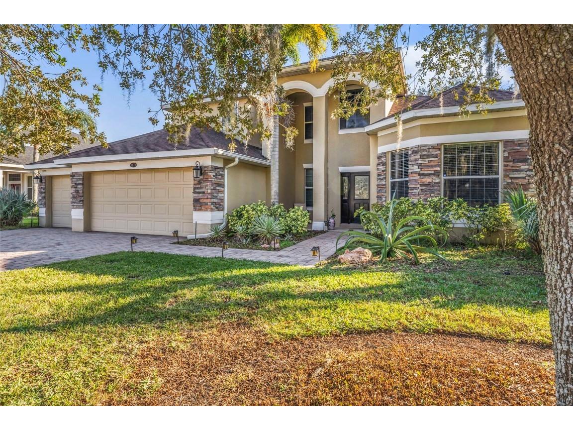 1872 Eloise Cove Drive Winter Haven FL 33884 TB8405555 image1