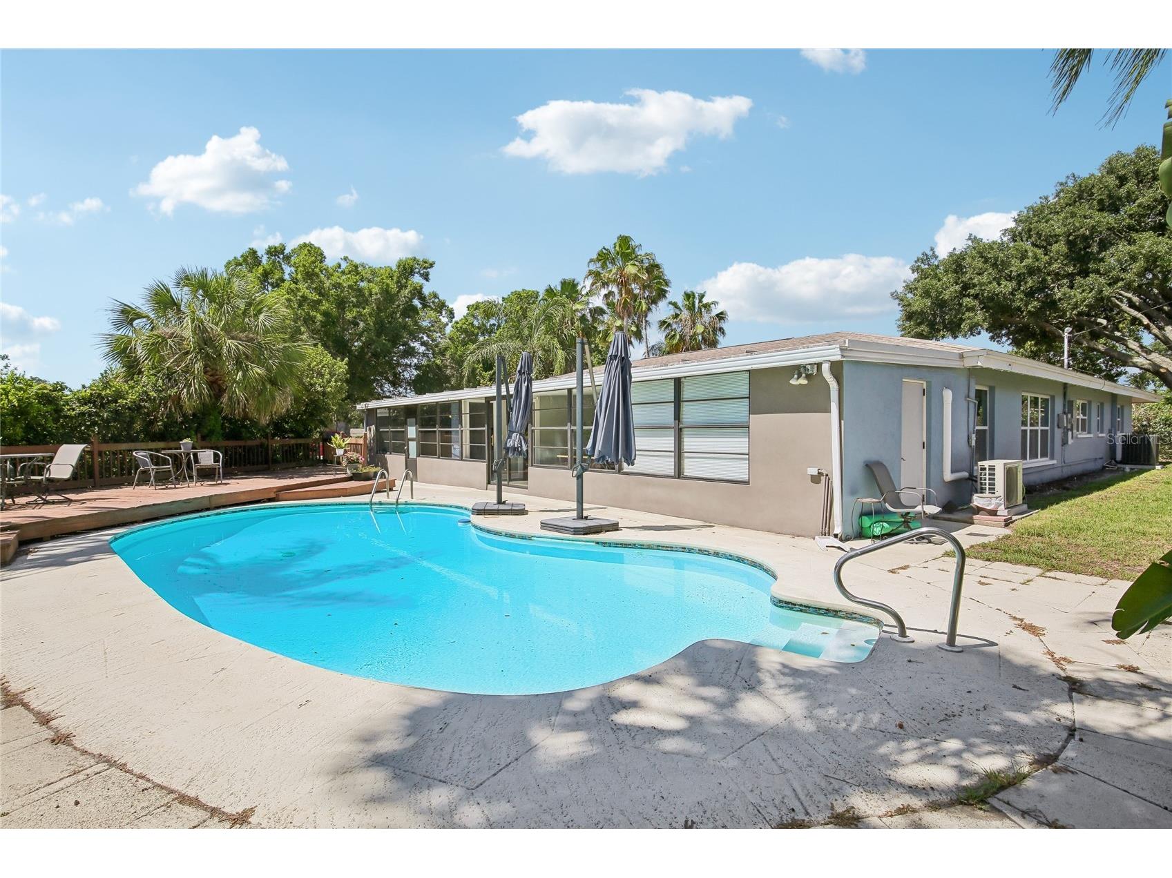 1872 Hunt Lane Clearwater FL 33764 TB8505583 image32