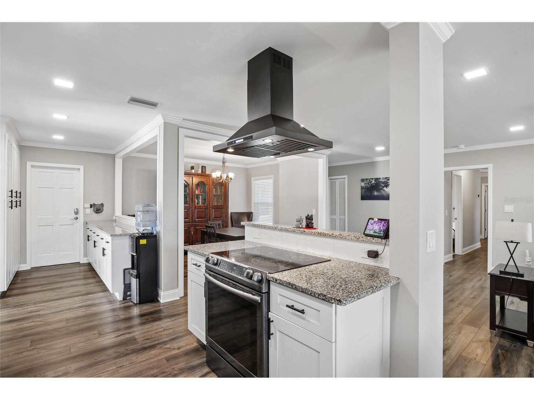 1872 Hunt Lane Clearwater FL 33764 TB8505583 image9