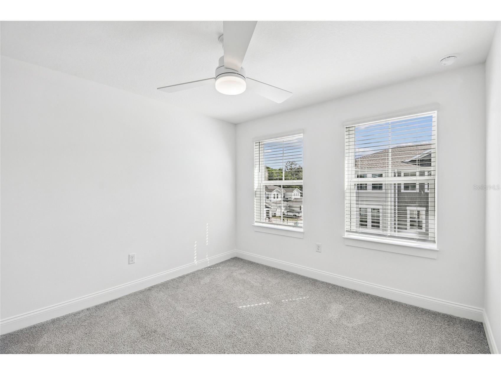 1872 Liphock Alley #26 Orlando FL 32803 O6370089 image1
