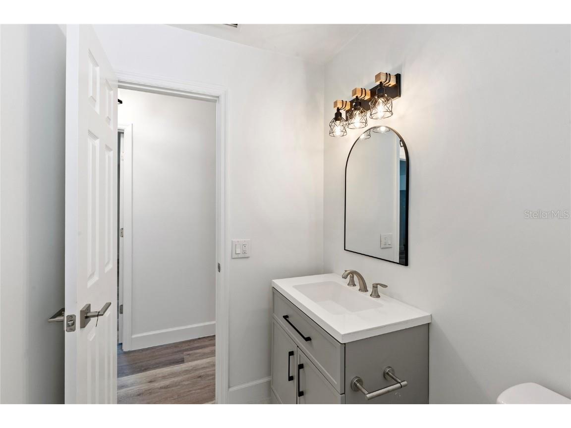 1872 New Hampshire Avenue NE Saint Petersburg FL 33703 TB8430914 image18