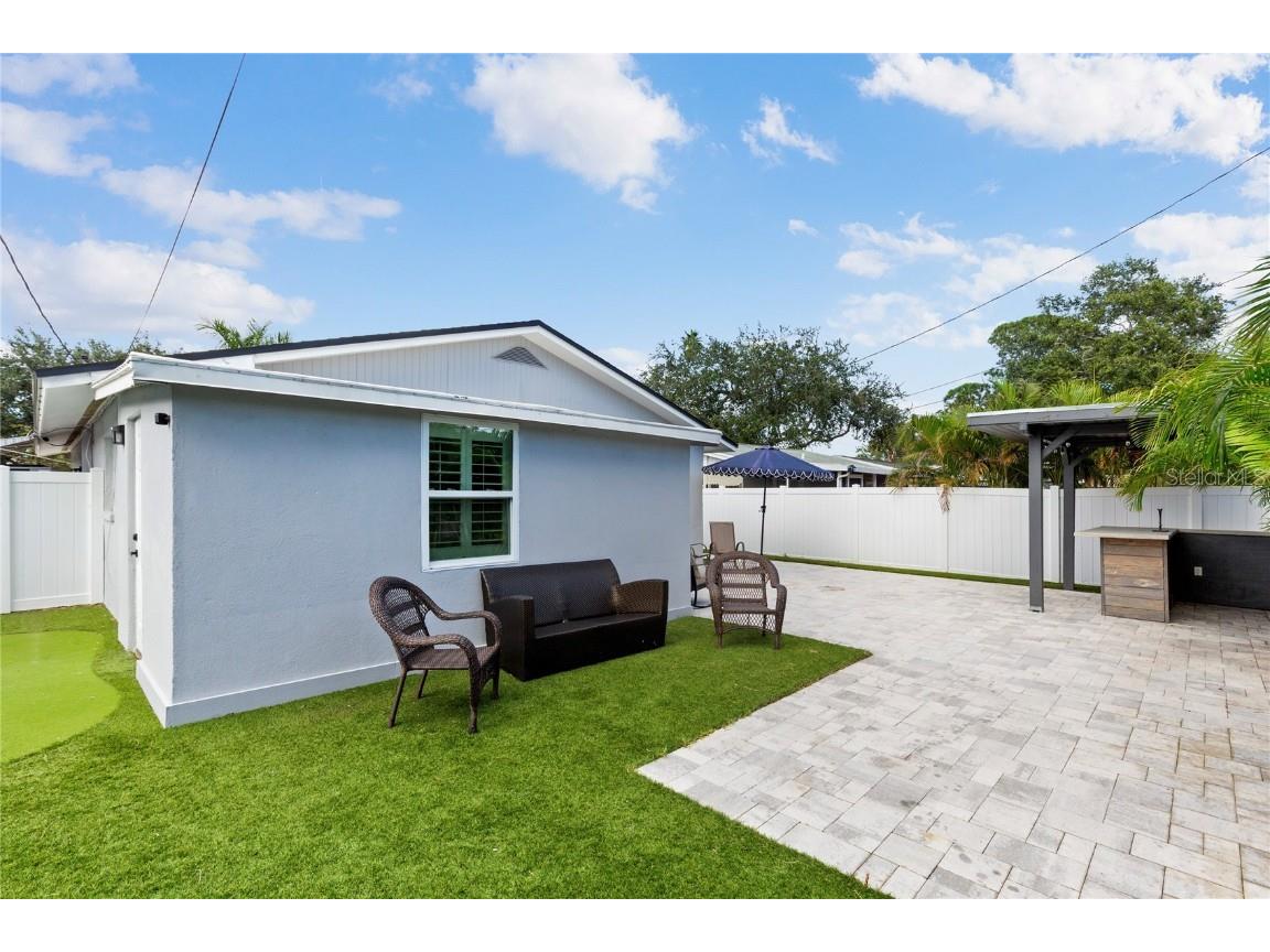 1872 New Hampshire Avenue NE Saint Petersburg FL 33703 TB8430914 image31