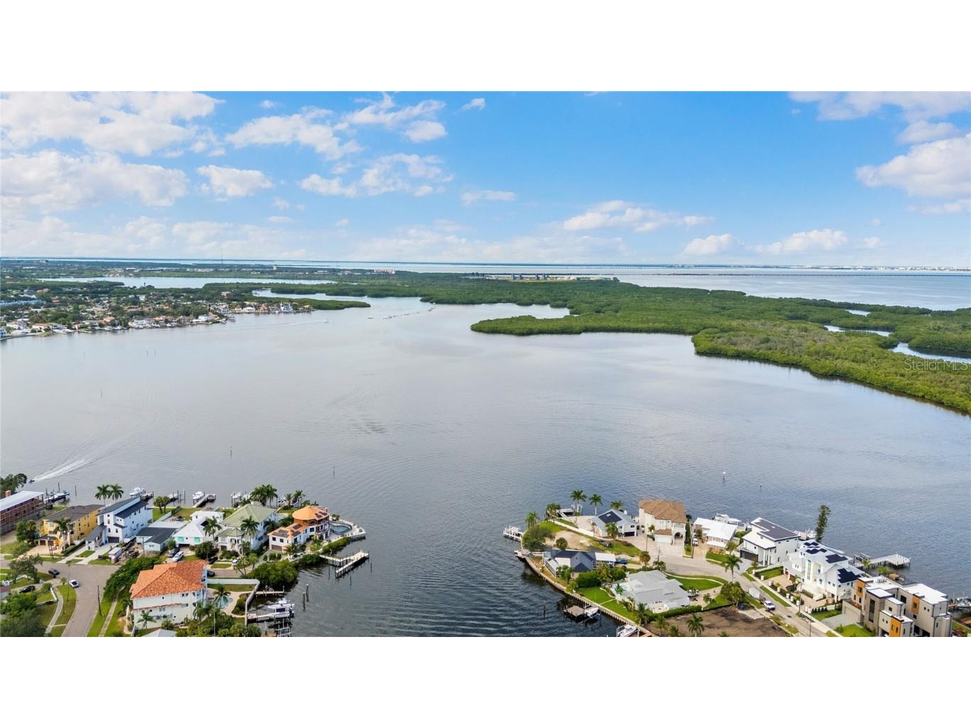 1872 New Hampshire Avenue NE Saint Petersburg FL 33703 TB8430914 image39