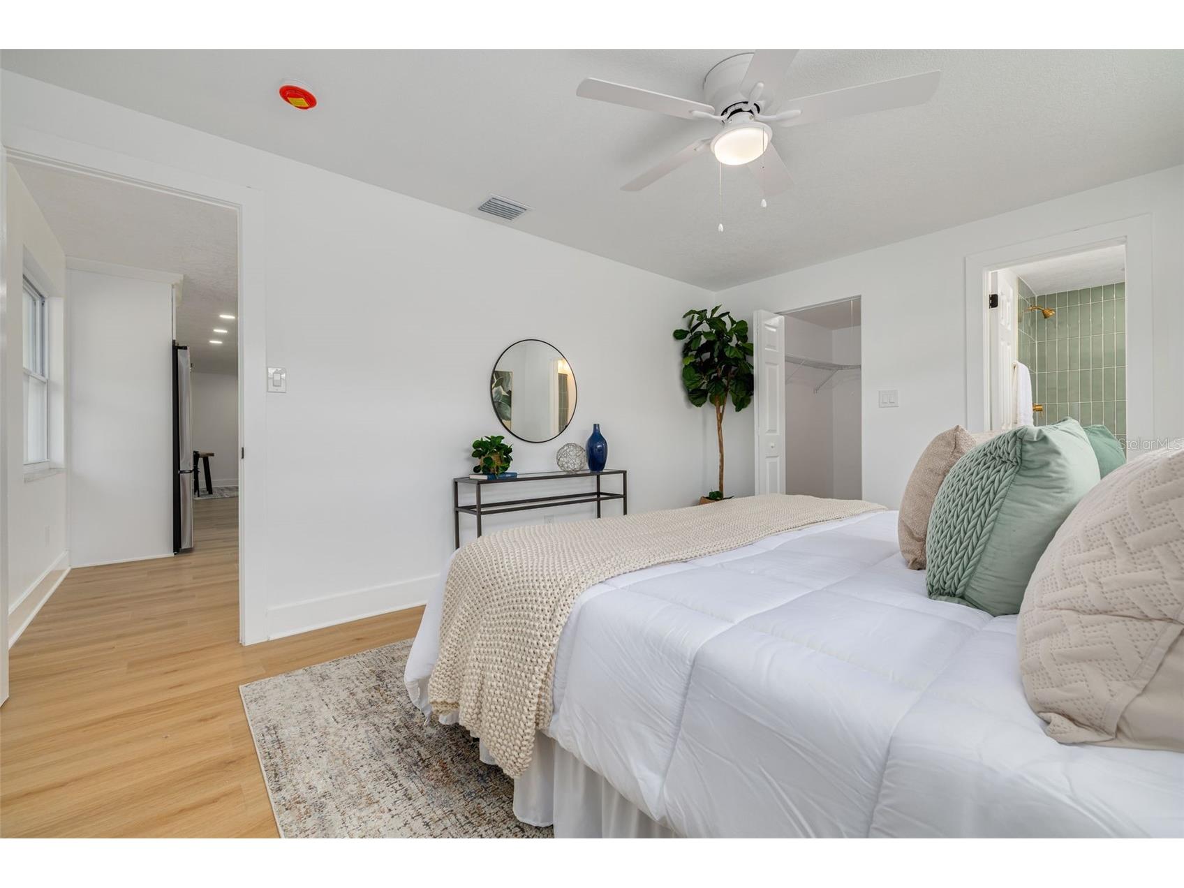 1872 Princeton Drive Clearwater FL 33765 TB8503154 image16