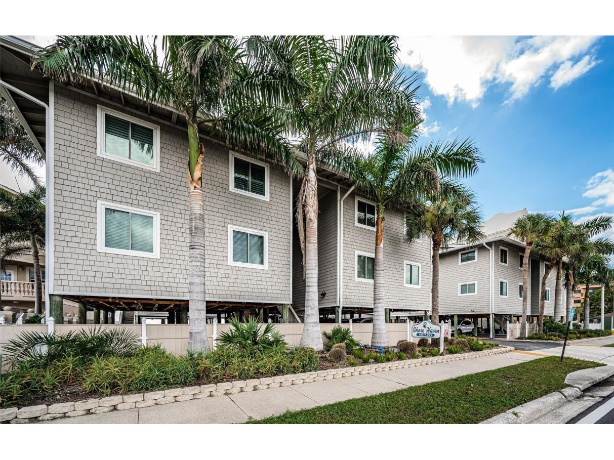 18720 Gulf Boulevard #9A Indian Shores FL 33785 U8254611 image1