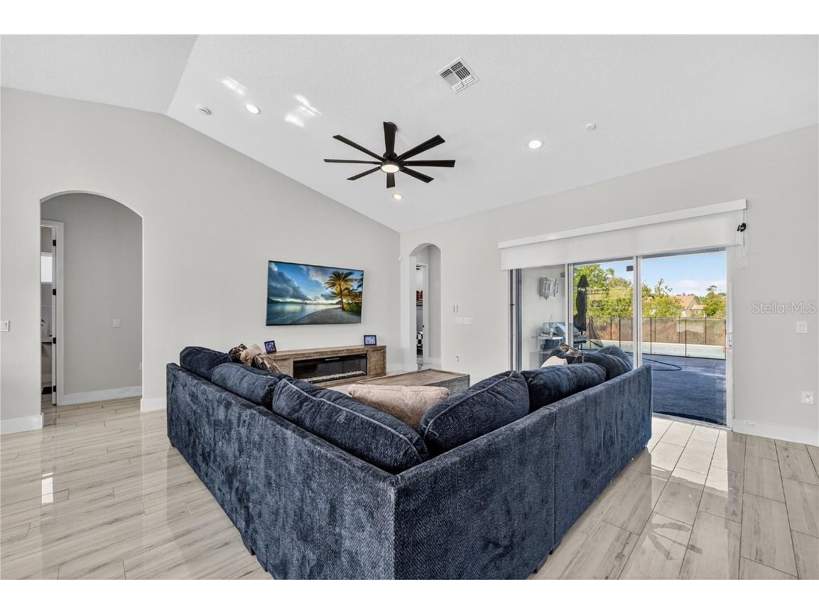 18721 Seaview Street Orlando FL 32833 O6357678 image18