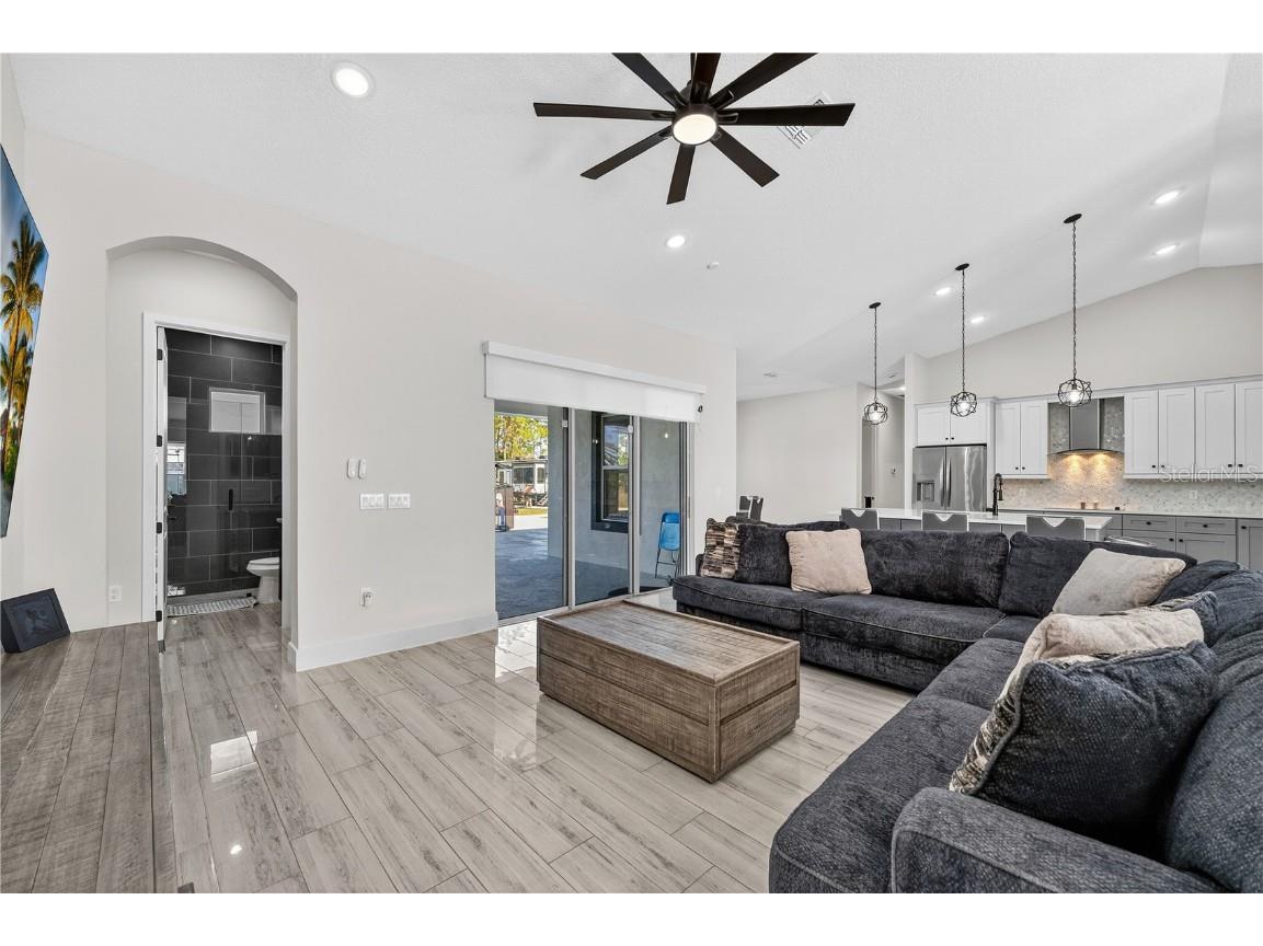 18721 Seaview Street Orlando FL 32833 O6357678 image23