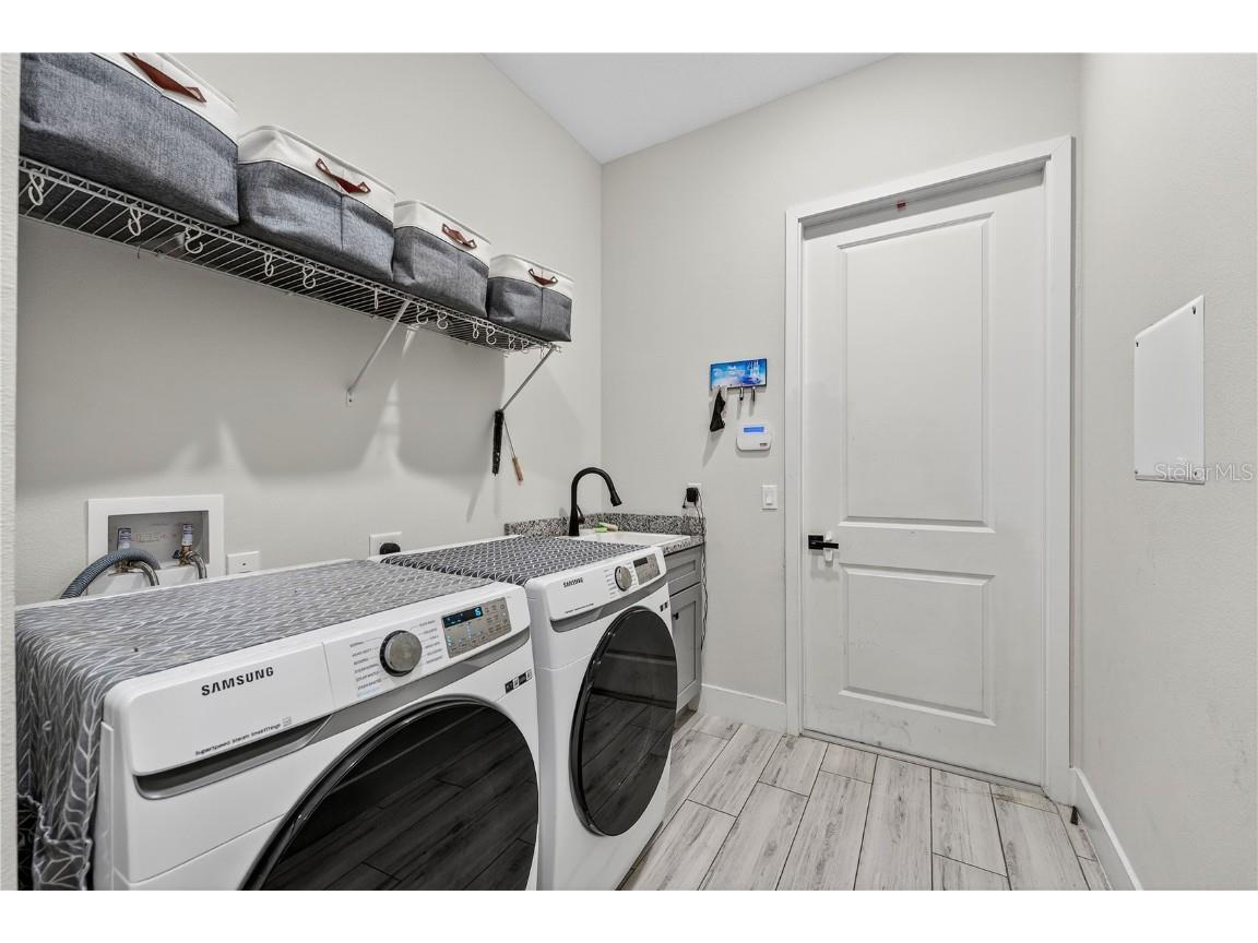 18721 Seaview Street Orlando FL 32833 O6357678 image55