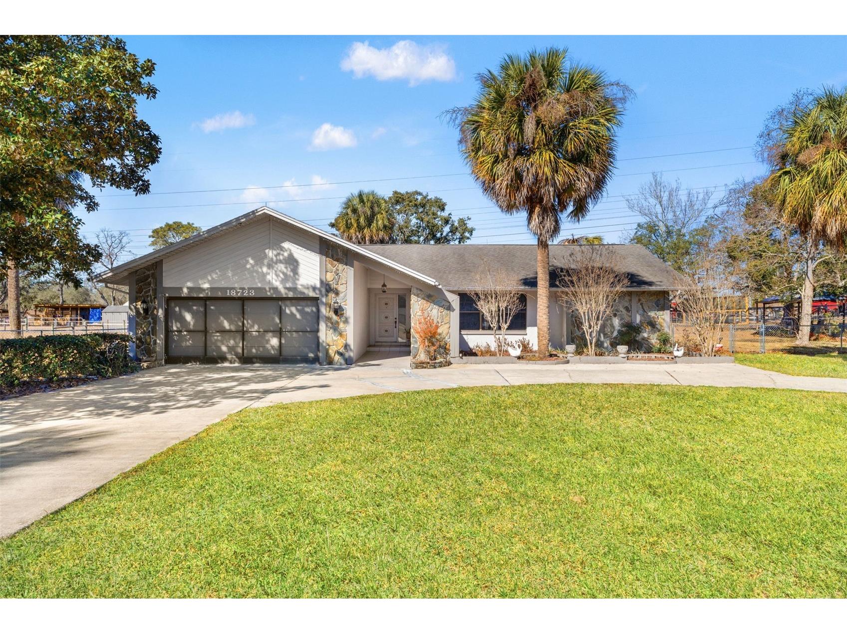 18723 Floralton Drive Spring Hill FL 34610 W7882952 image1