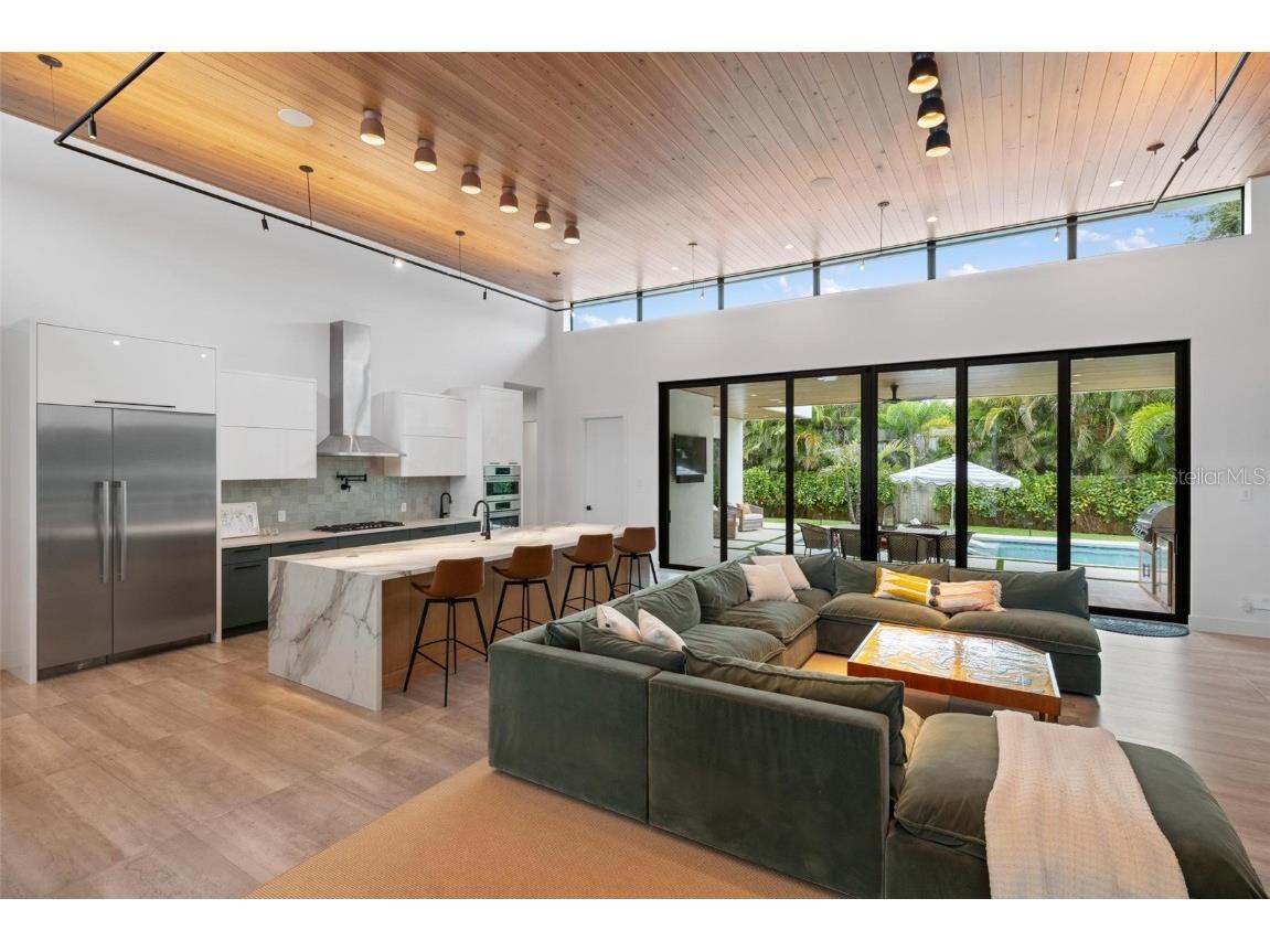 1873 Rose Street Sarasota FL 34239 A4664056 image26