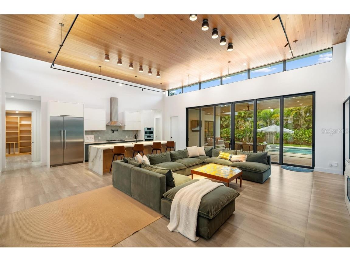 1873 Rose Street Sarasota FL 34239 A4664056 image28