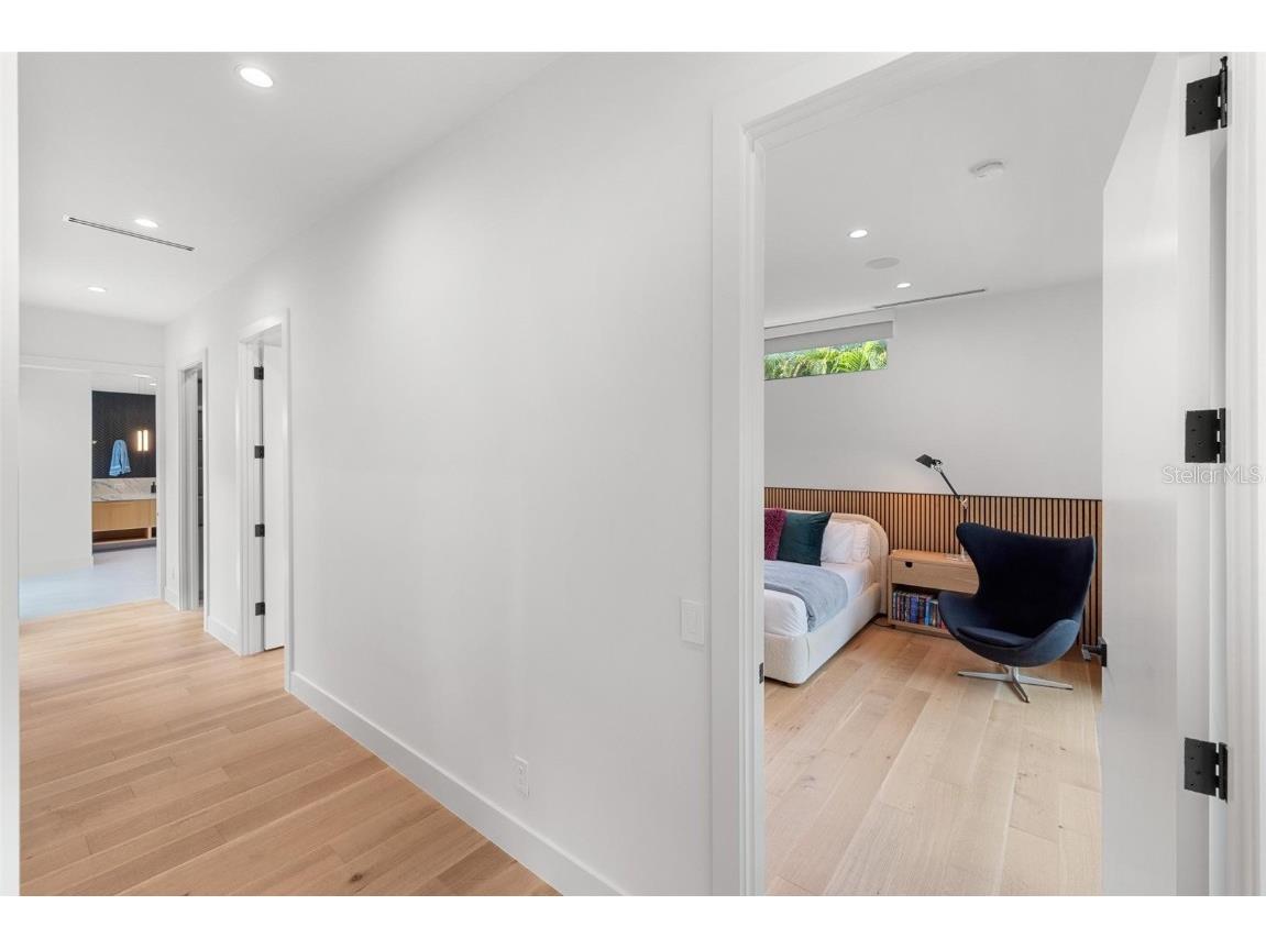 1873 Rose Street Sarasota FL 34239 A4664056 image44