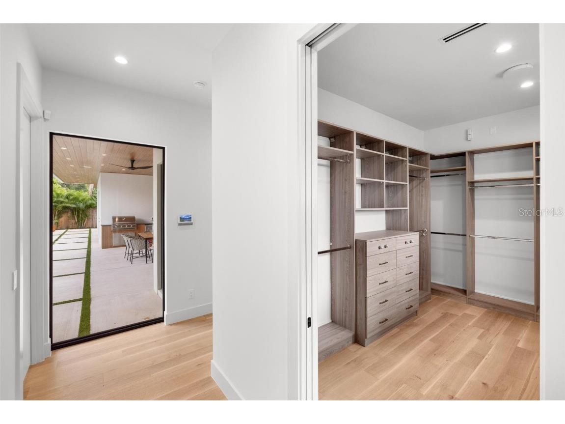 1873 Rose Street Sarasota FL 34239 A4664056 image48