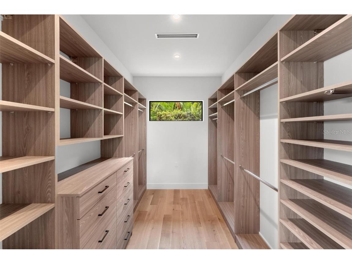 1873 Rose Street Sarasota FL 34239 A4664056 image52