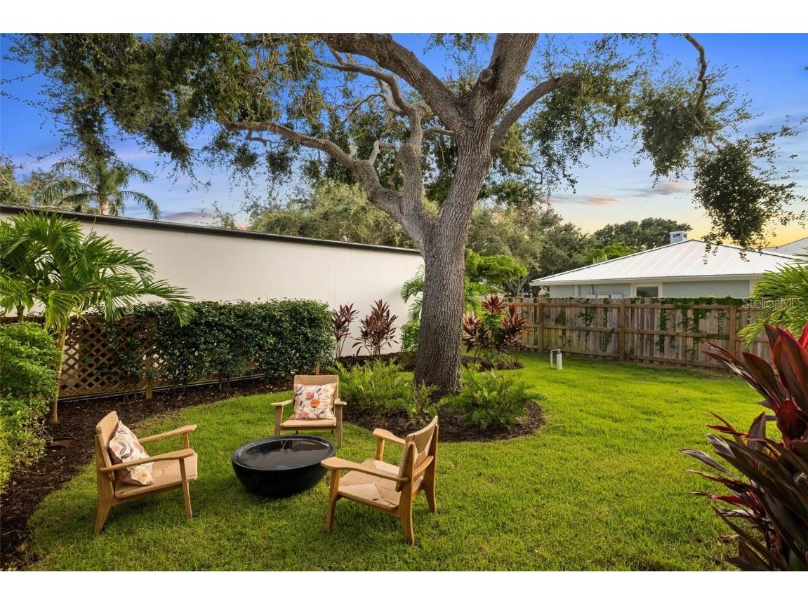 1873 Rose Street Sarasota FL 34239 A4664056 image61