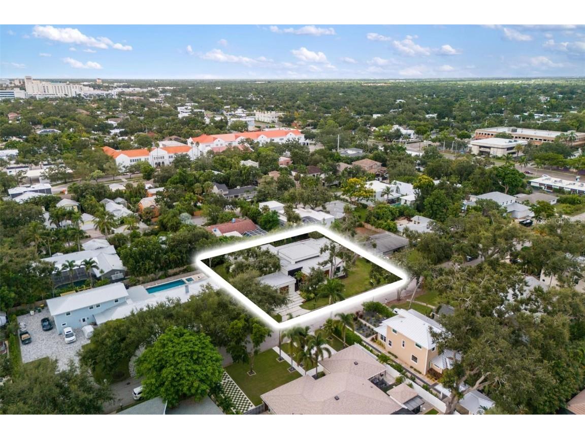 1873 Rose Street Sarasota FL 34239 A4664056 image95