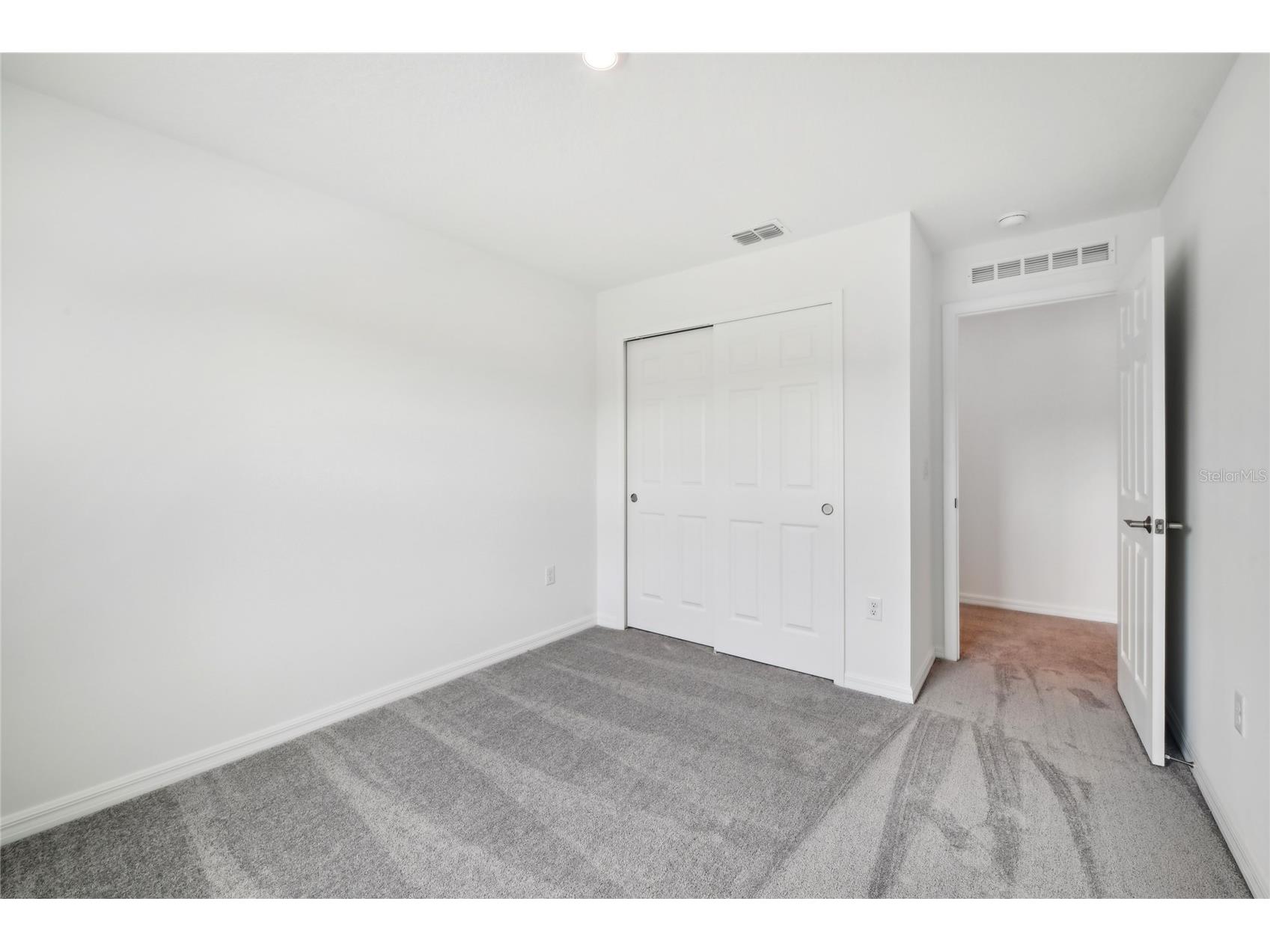 1873 Shadow Box Bend Saint Cloud FL 34771 O6379263 image26