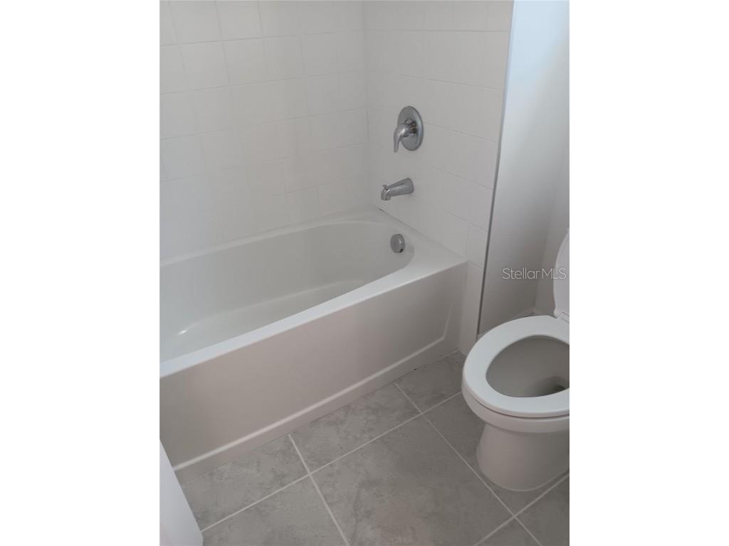 18730 Planetree Street Orlando FL 32827 O6367474 image24