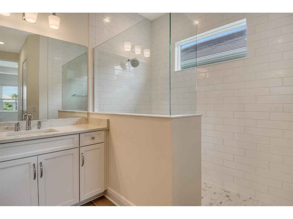 18736 Toulon Court Venice FL 34293 A4643145 image34