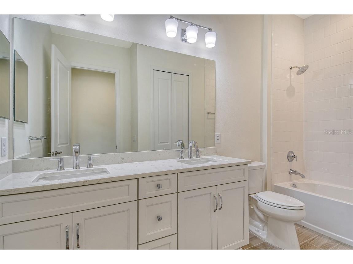 18736 Toulon Court Venice FL 34293 A4643145 image38