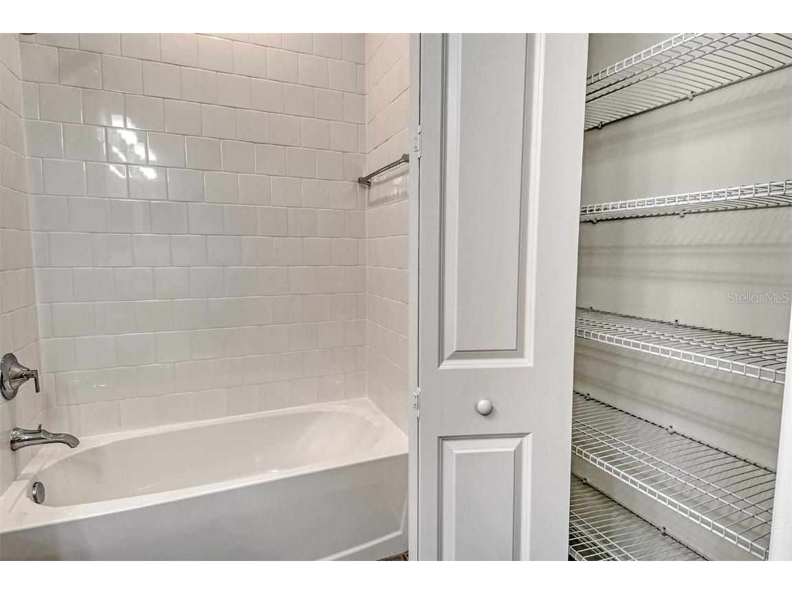 18736 Toulon Court Venice FL 34293 A4643145 image39