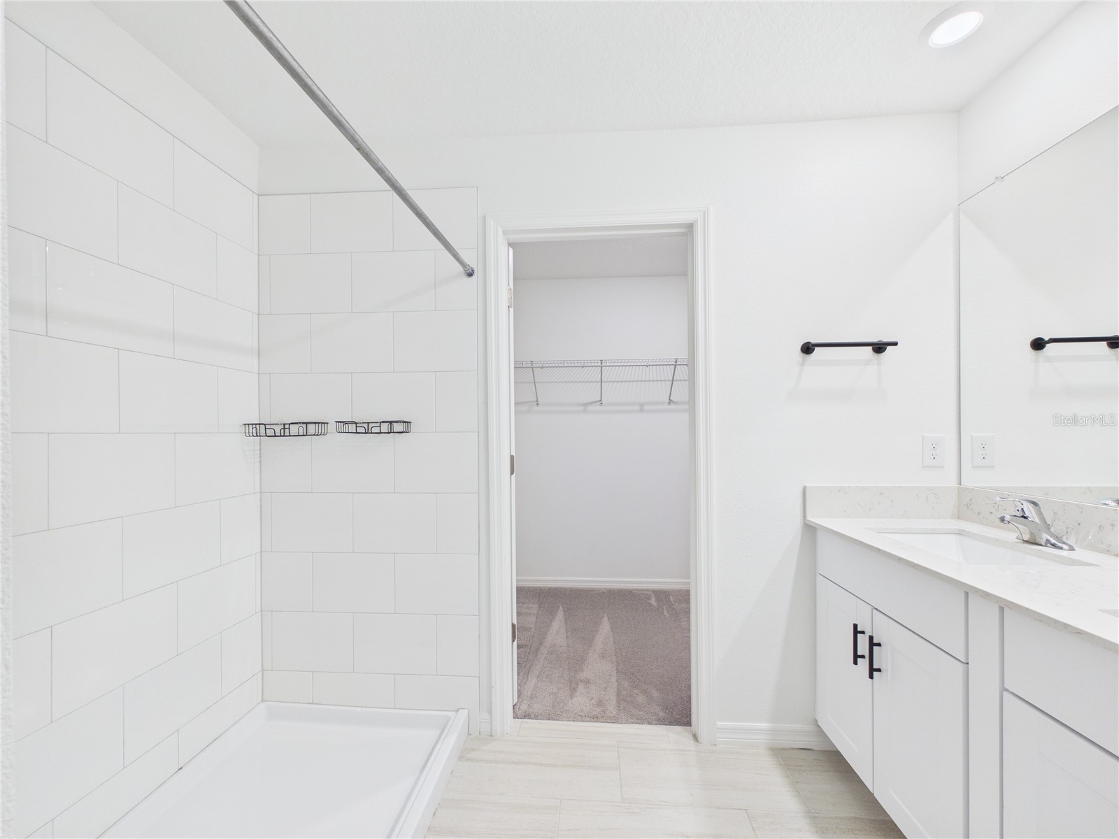 1874 Lanier Road Zephyrhills FL 33541 TB8498433 image33