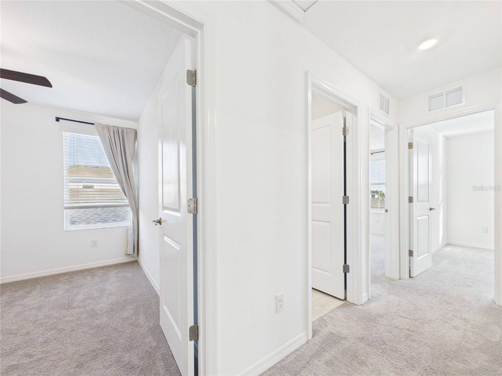 1874 Lanier Road Zephyrhills FL 33541 TB8498433 image40