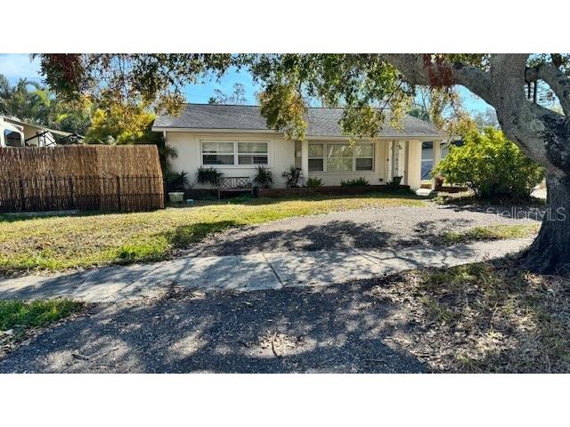 1874 Oregon Avenue NE Saint Petersburg FL 33703 TB8343187 image1