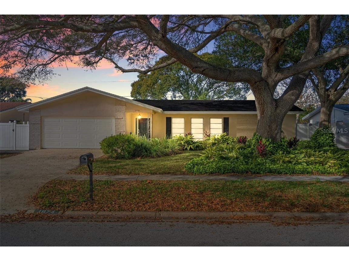 1874 Paradise Lane Clearwater FL 33756 T3494792 image1